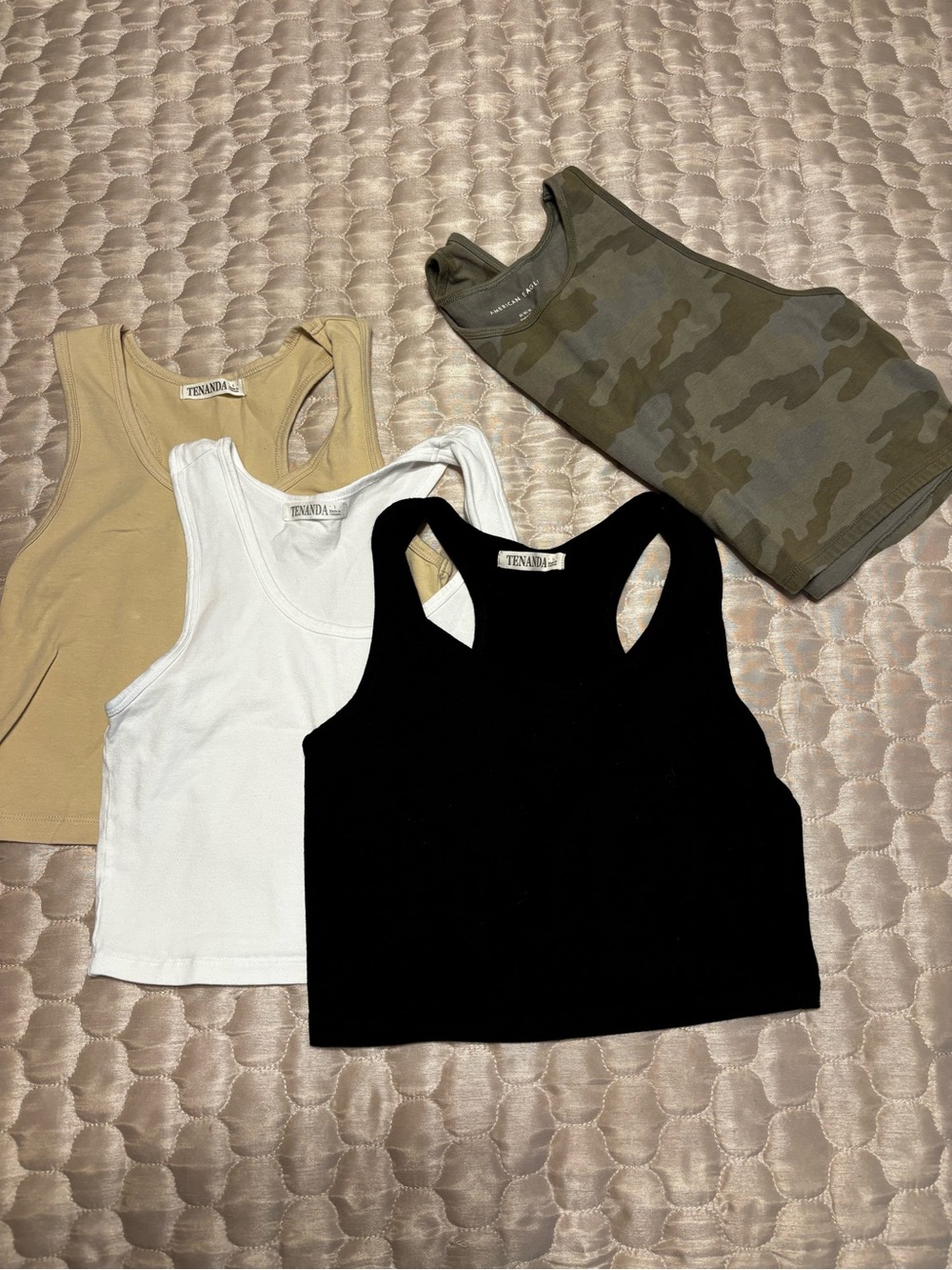 4 Crop Tank Bundle L/M Cotton Stretch – Black White Tan Camo AE